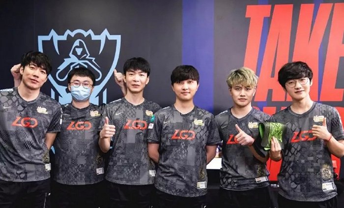 这一判罚来 这一判罚来