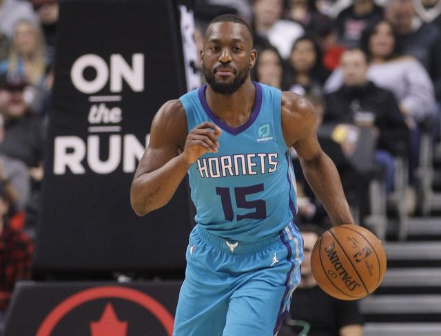 出了强大的 出了强大的