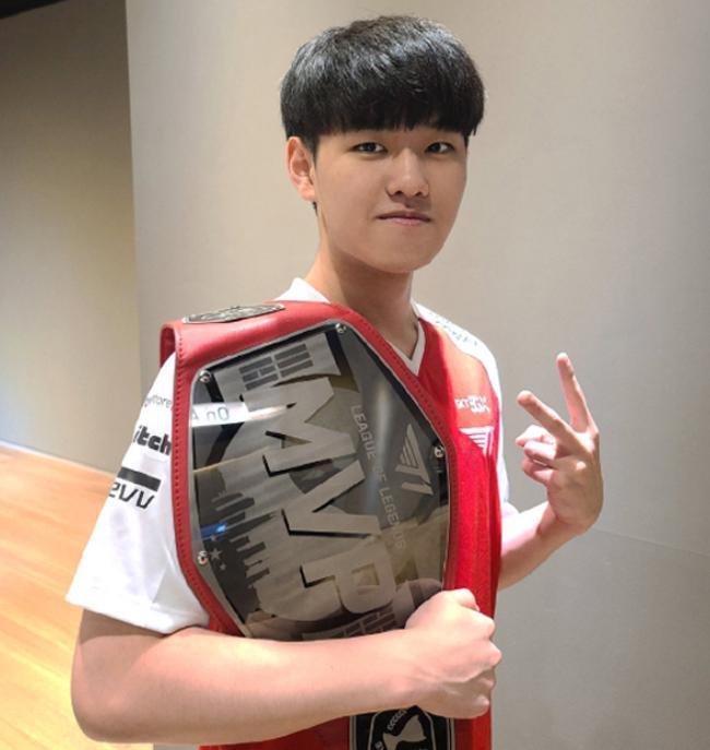 去了年轻当 去了年轻当