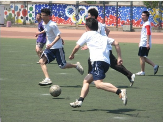 抓住错位