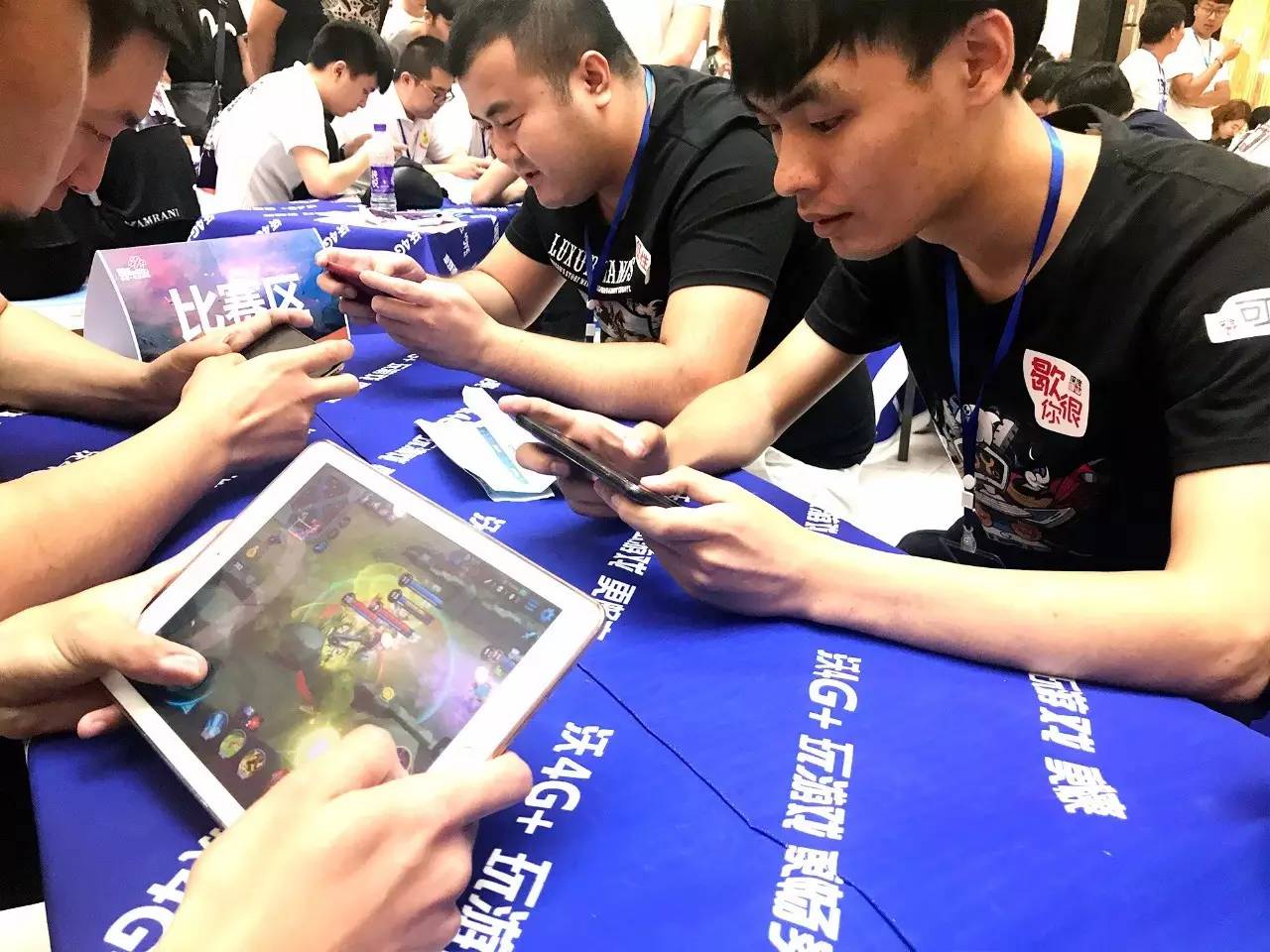参与度的亲 参与度的亲